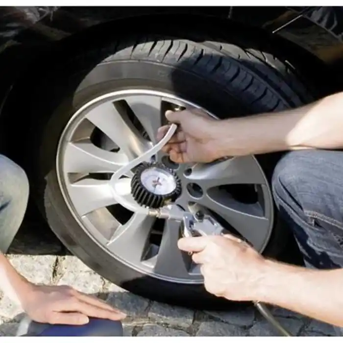 Einhell Basınç Göstergeli Manometreli Lastik Şişirme