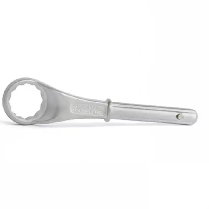 İzeltaş 0550050032 32mm Boru Uzatmalı Yıldız Anahtar