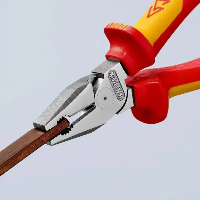Knipex 02 06 225 VDE Ağır Tip Kombine Pense
