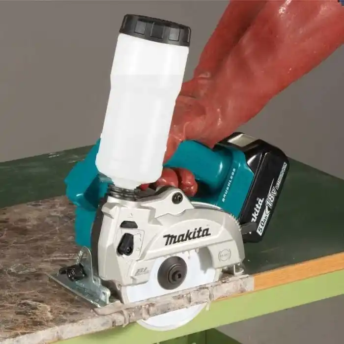 Makita DCC501ZJ Solo Akülü Elmas Daire Testere