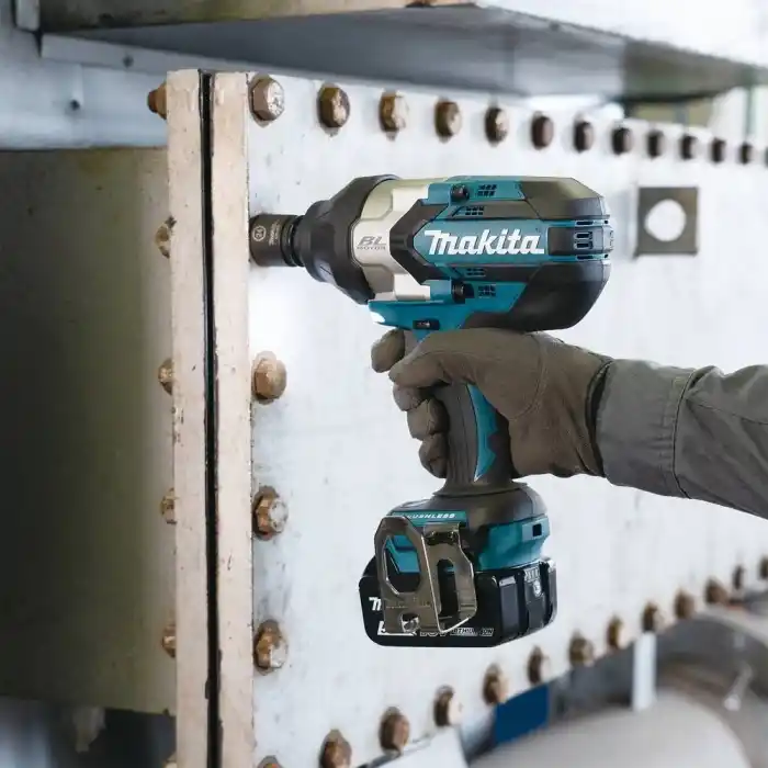Makita DTW1004Z Solo Akülü Darbeli Somun Sıkma 1/2