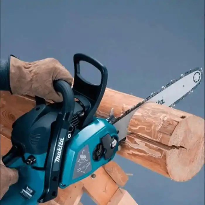 Makita EA7901P60E Benzinli Ağaç Kesme Motorlu Testere