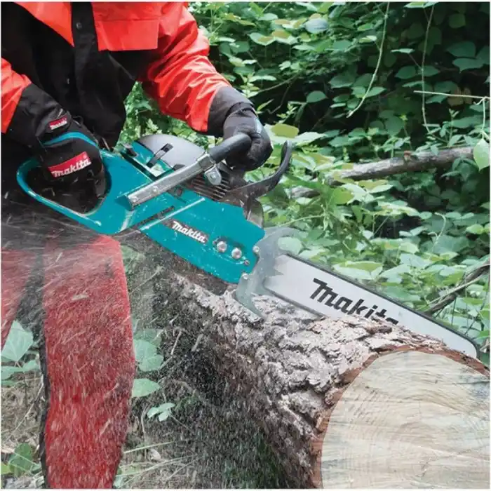 Makita EA7901P60E Benzinli Ağaç Kesme Motorlu Testere