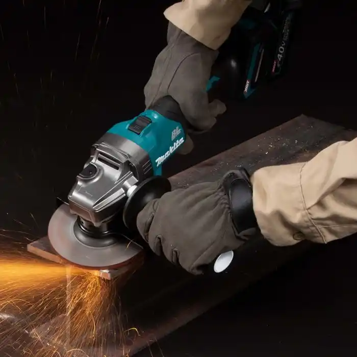 Makita GA005GM201 Kömürsüz Akülü Avuç Taşlama 125mm