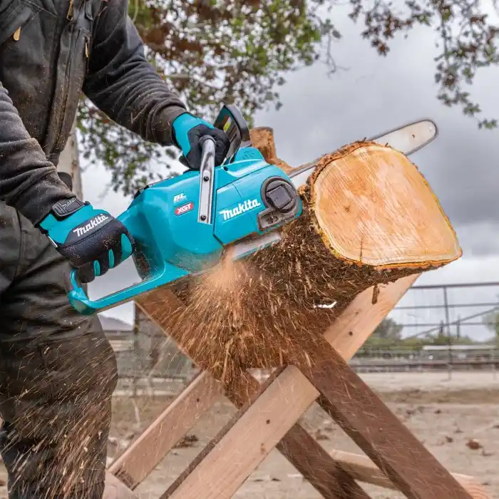 Makita UC4051A Elektrikli Ağaç Kesme Motoru