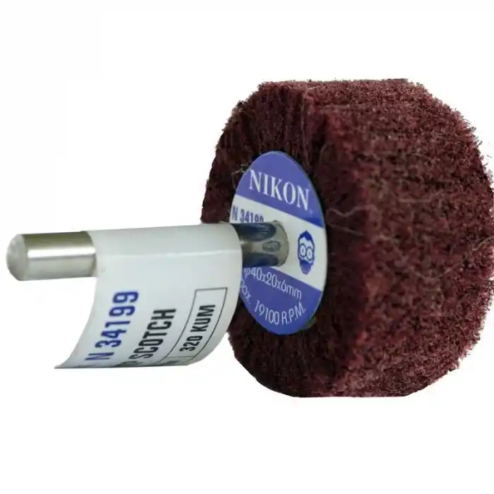 Nikon NIK34199 40x20x6mm 320 Kum Non Woven Saplı Mop Zımpara