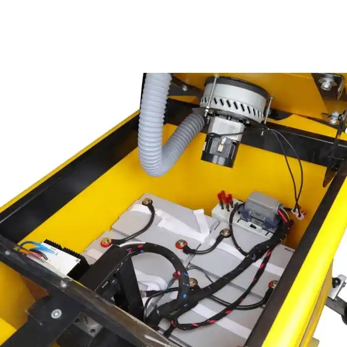 Rtrmax RTM7890 Akülü Sürücülü Sert Zemin Temizleme Otomatı