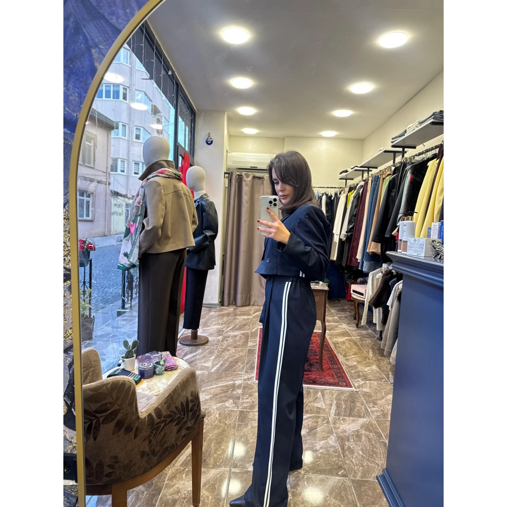 Kenarı Çizgili Beli Lastikli Pantolon - Lacivert