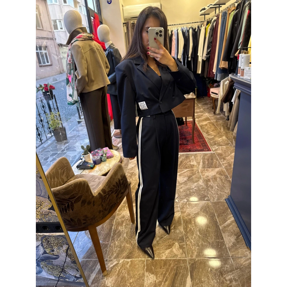 Kenarı Çizgili Beli Lastikli Pantolon - Lacivert