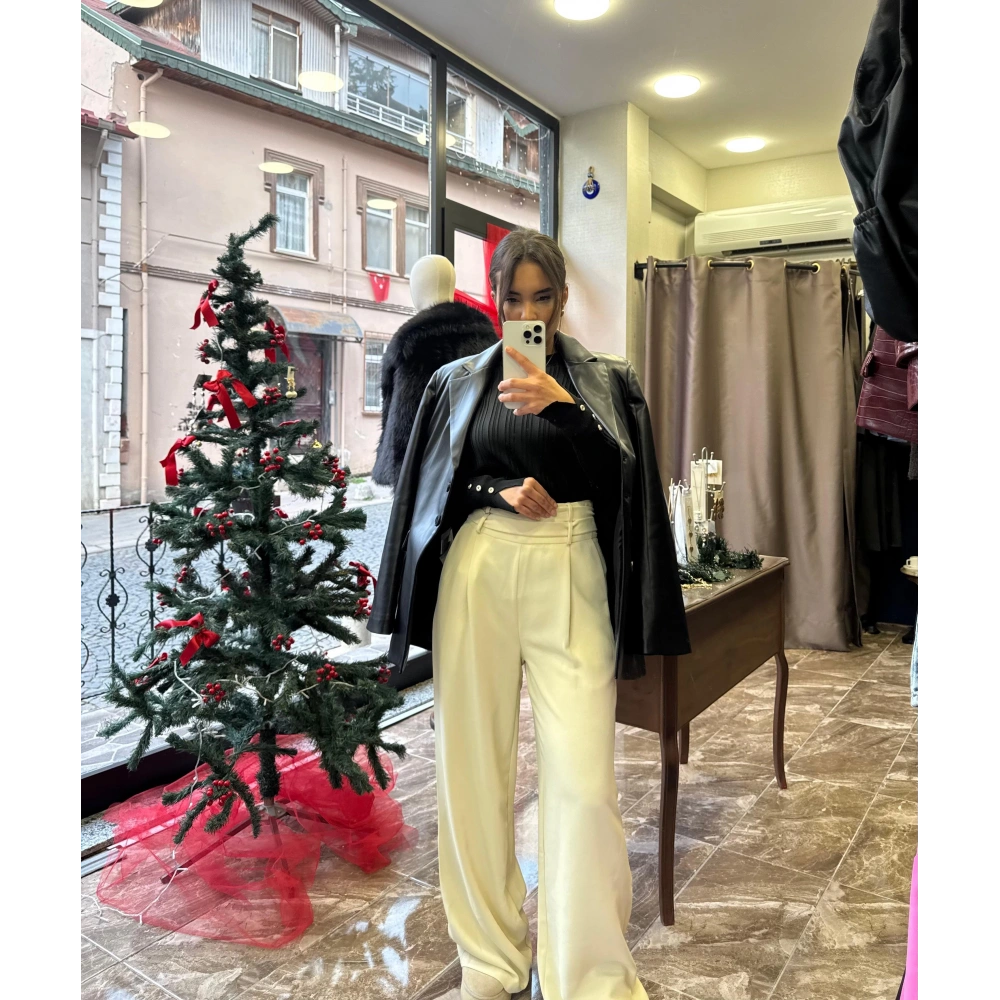 Örme Kumaş Beli Kuşaklı Bol Pantolon - Vanilya