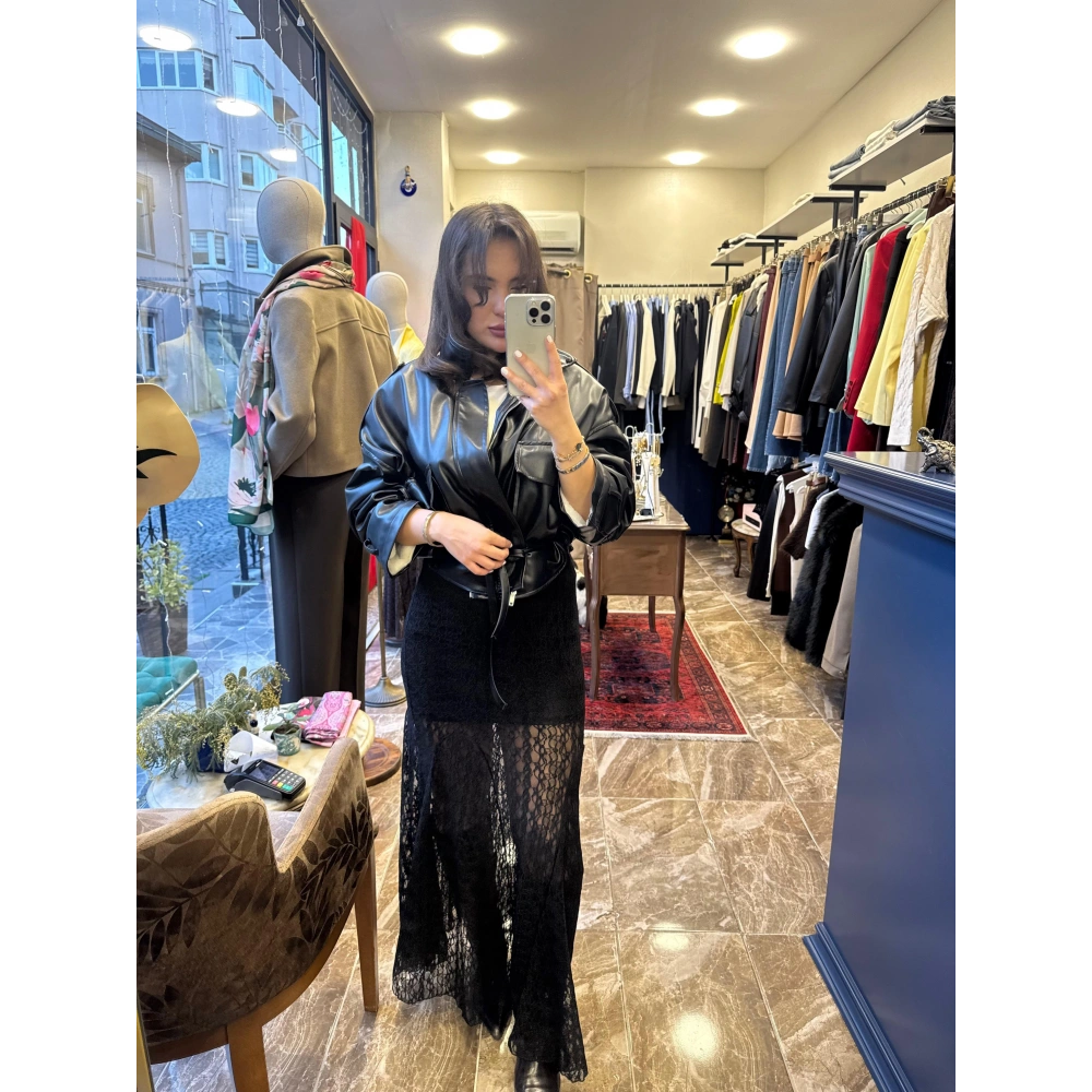 İçi Astarlı Beli Lastikli Dantel Etek - Siyah