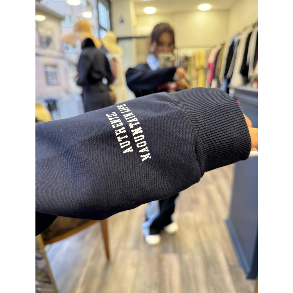 Çizgili Gömlek Garnili Yazı Baskılı Oversize Sweatshirt Mavi