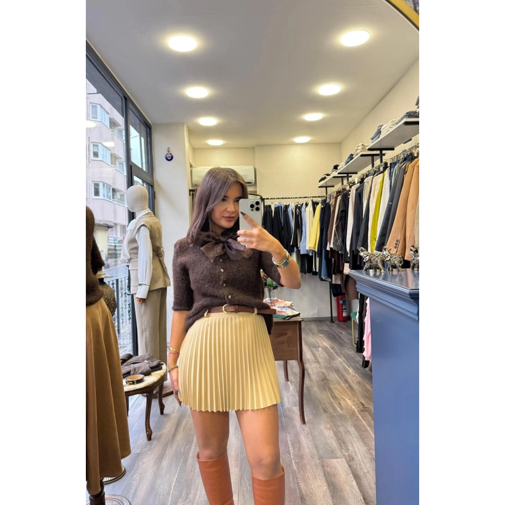 Dokuma Kumaş Boynu Fiyonklu Önden Düğmeli Kadın Hırka Kahverengi