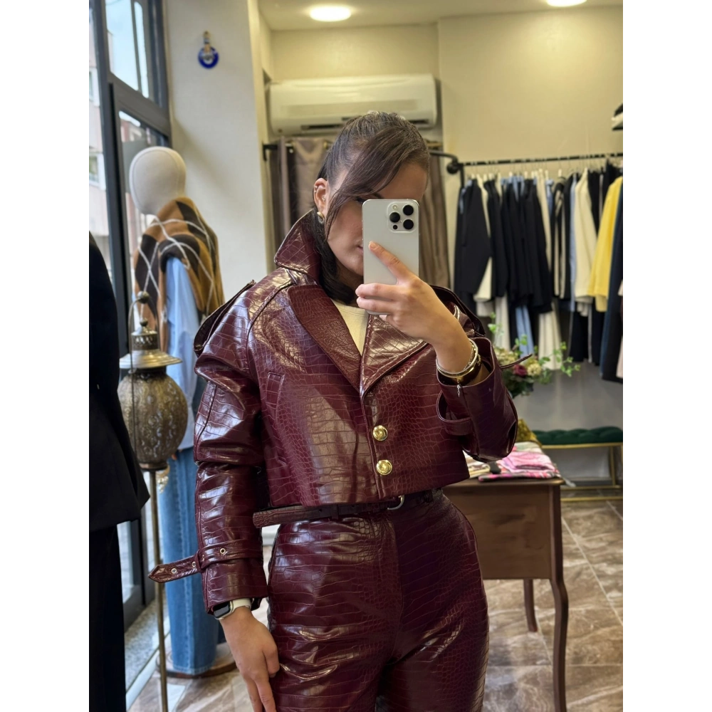 Kroko Desenli Crop Deri Ceket Mürdüm