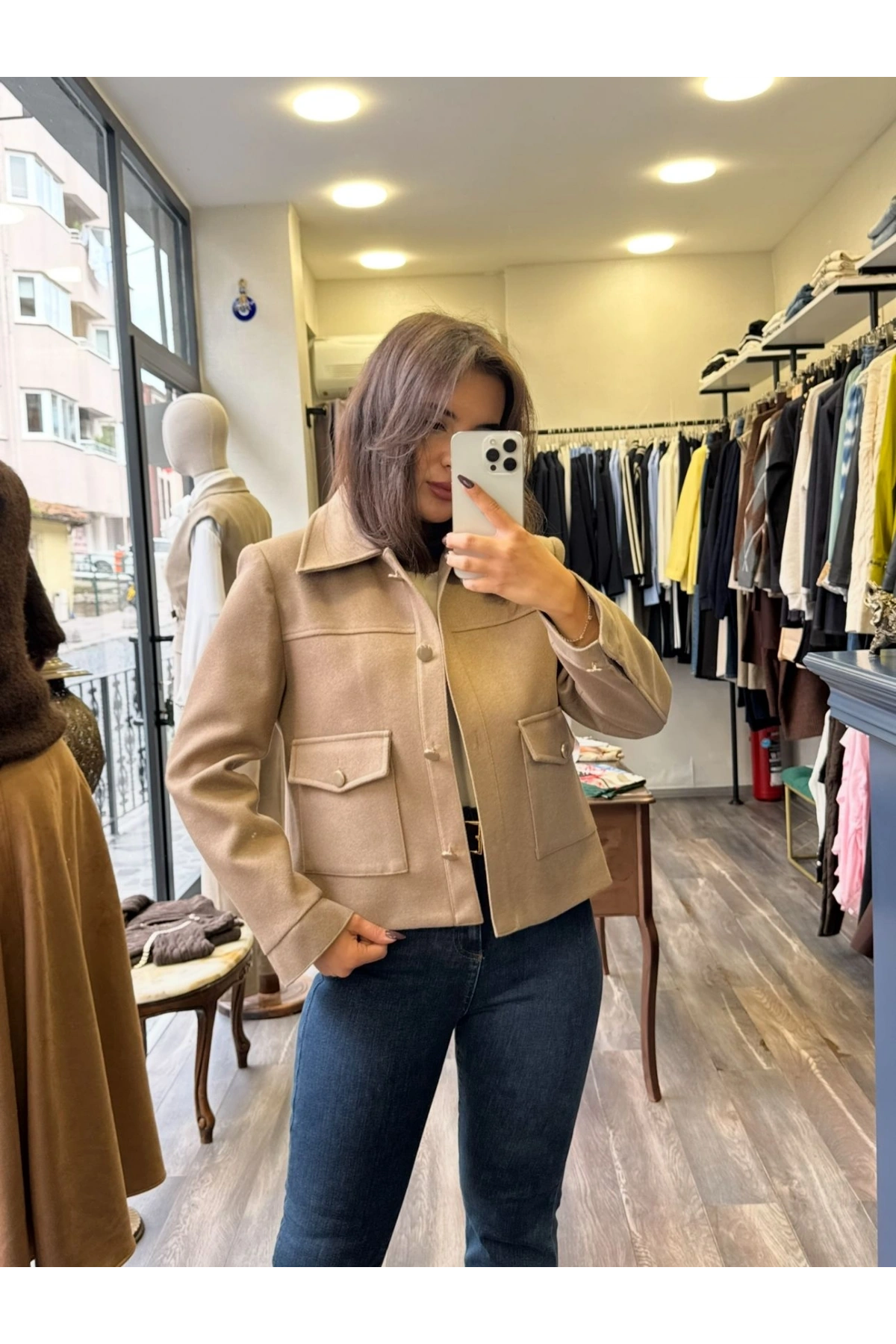 İçi Astarlı Düğmeli Kısa Kaban - Vizon