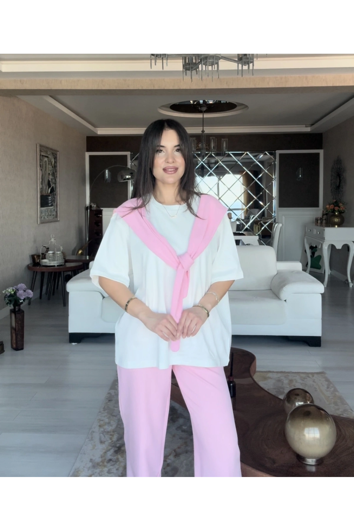 Yakası Şal Bağlama Tişört - Pembe