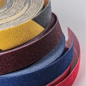 Siyah Merdiven Ve Zemin Kaydırmaz Bant 25mm x 25mt