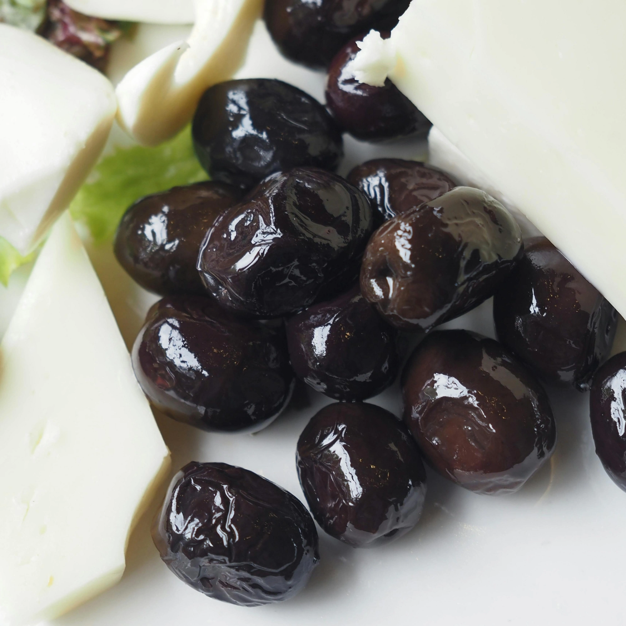 Zeythin Naturel Siyah Zeytin 1 Kg