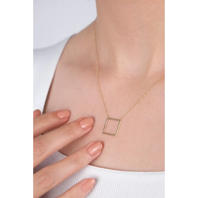 14 Ayar Altın Kare Kolye 38