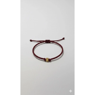 14 Ayar Altın Bordo İpli Küp Bileklik