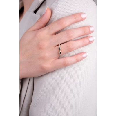 14 Ayar Altın Sıralı Çizgi Yüzük 201