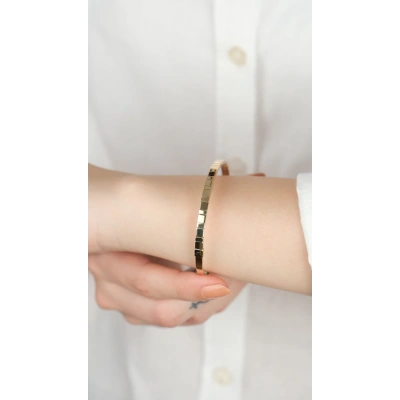 14 Ayar Altın Sade Çizgili Kelepçe 131