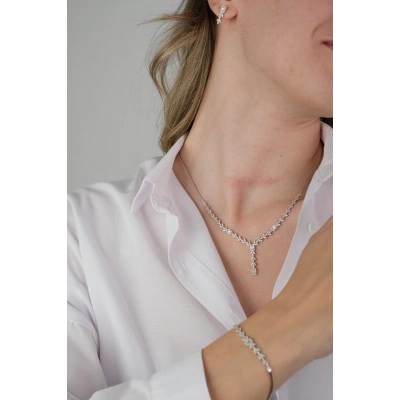 14 Ayar Beyaz Altın Baget Taşlı Set 63