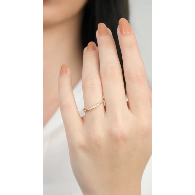 14 Ayar Altın Toplu Taşlı Yüzük 844