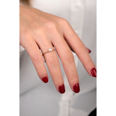 14 Ayar Altın Beyaz Taşlı Yüzük 137