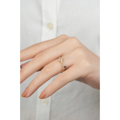 14 Ayar Altın Beyaz Damla Taşlı Yüzük 882