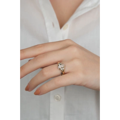 14 Ayar Altın Taşlı Yüzük 902