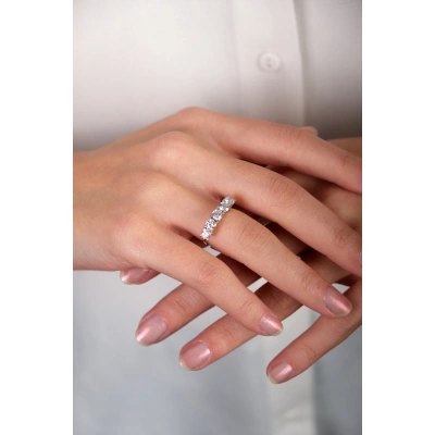 14 Ayar Altın Beştaş Yüzük 51