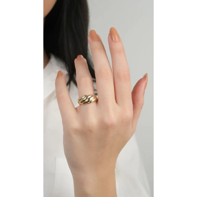 14 Ayar Altın Sade Desenli Yüzük