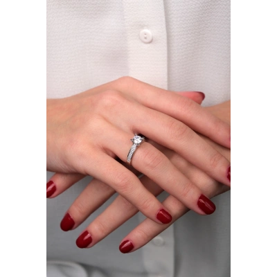 14 Ayar Beyaz Altın Tektaş Yüzük 148