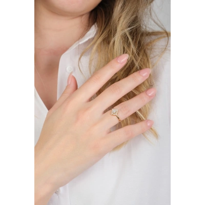 14 Ayar Altın Taşlı Minimal Yüzük 98