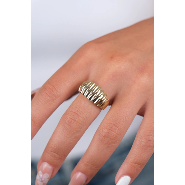 14 Ayar Altın kalın Çizgili Yüzük 809