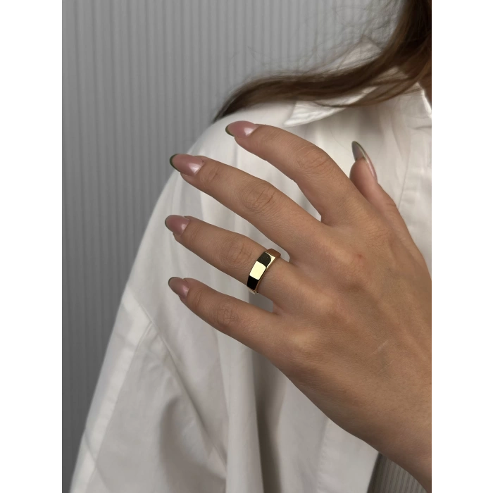 14 Ayar Altın Köşeli Yüzük 968