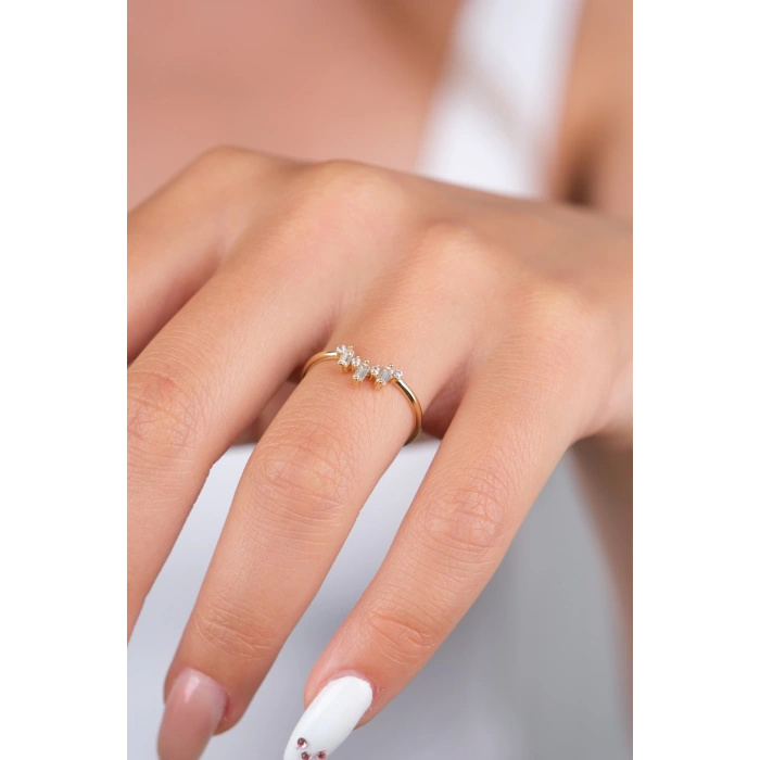 14 Ayar Altın Küçük Taşlı Yüzük 787