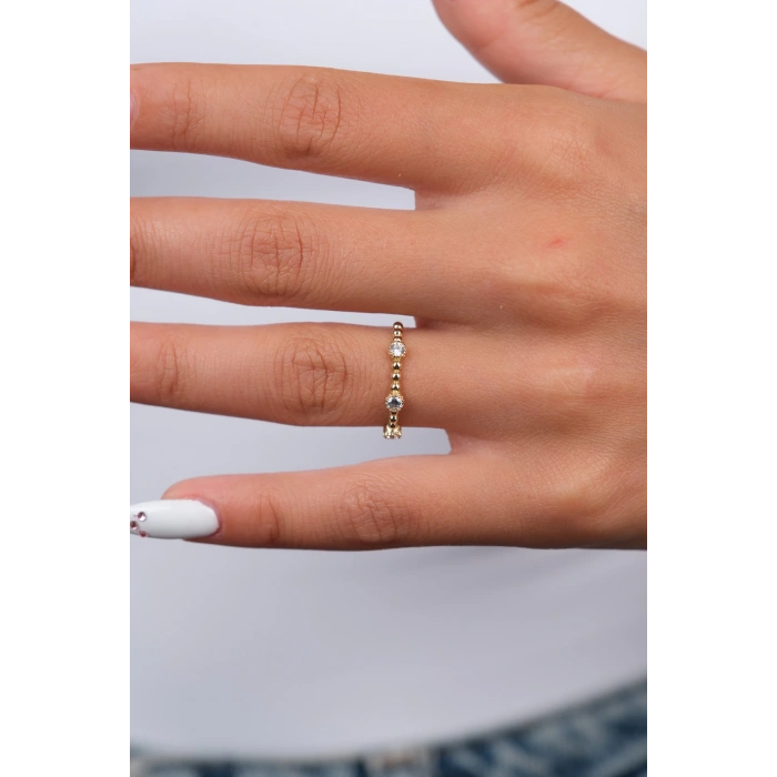 14 Ayar Altın Küçük Taşlı Yüzük 943