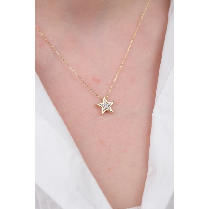 14 Ayar Altın Minimal Taşlı Yıldız Kolye 509