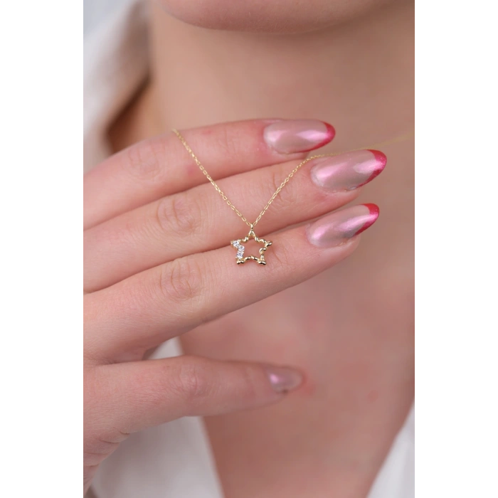 14 Ayar Altın Minimal Taşlı Yıldız Kolye 659