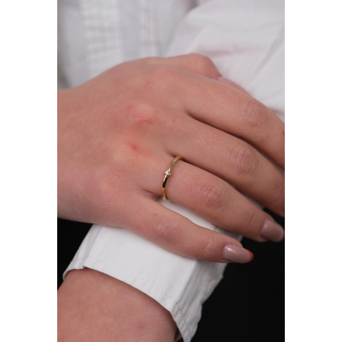 14 Ayar Altın Minimal Taşlı Yüzük 959