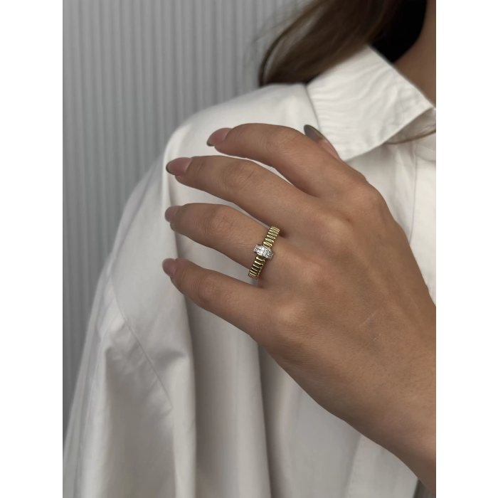 14 Ayar Altın Ortası Taşlı Yüzük 976