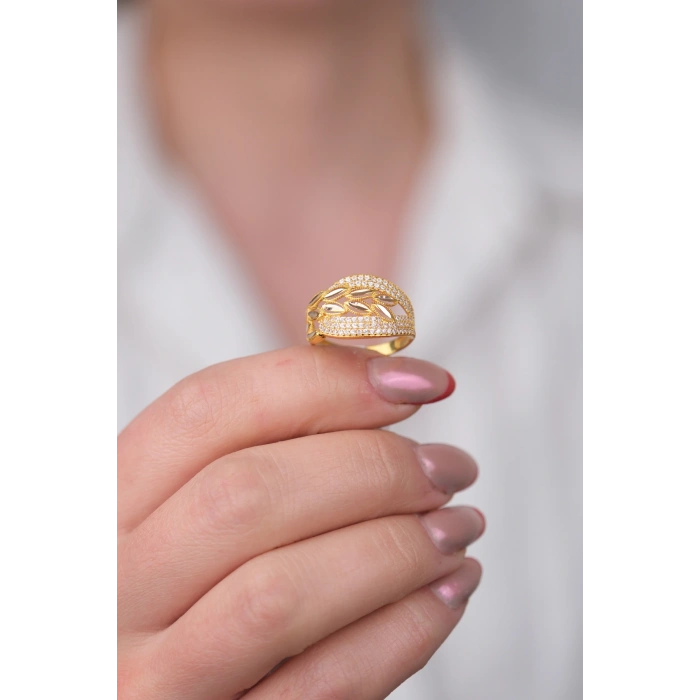 14 Ayar Altın Taşlı Desenli Yüzük 724