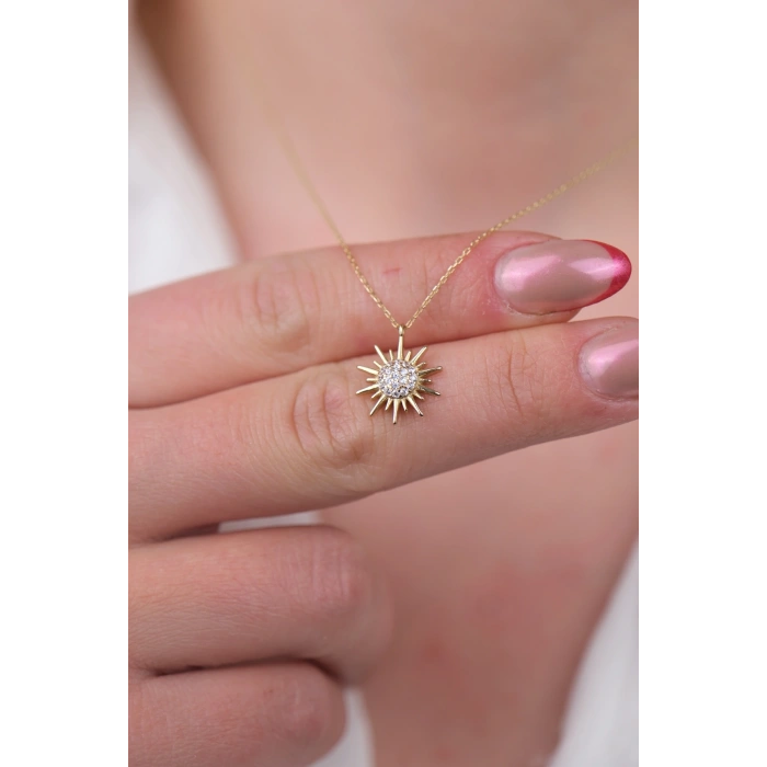 14 Ayar Altın Taşlı Güneş Kolye 676