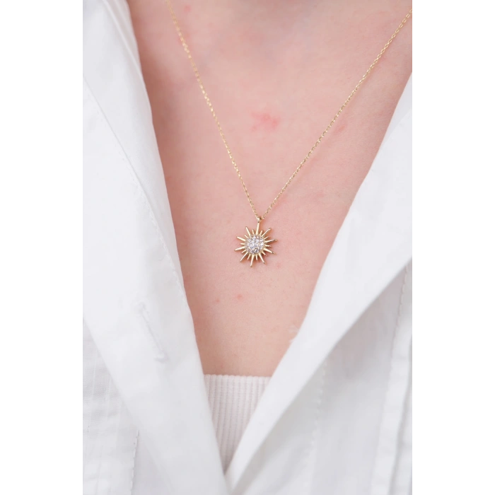 14 Ayar Altın Taşlı Güneş Kolye 676