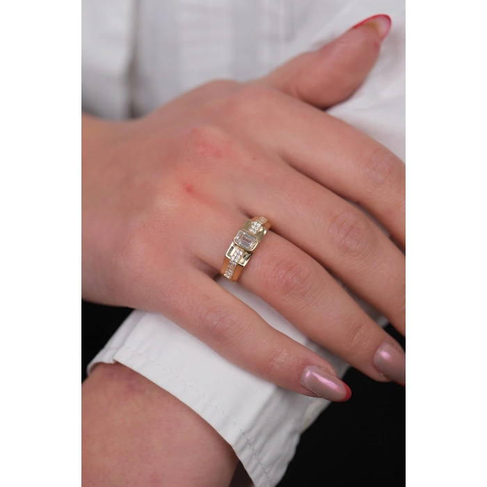 14 Ayar Altın Taşlı Yüzük 1000