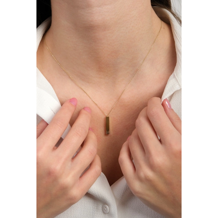 Güzide 14 Ayar Altın Prizma Kolye