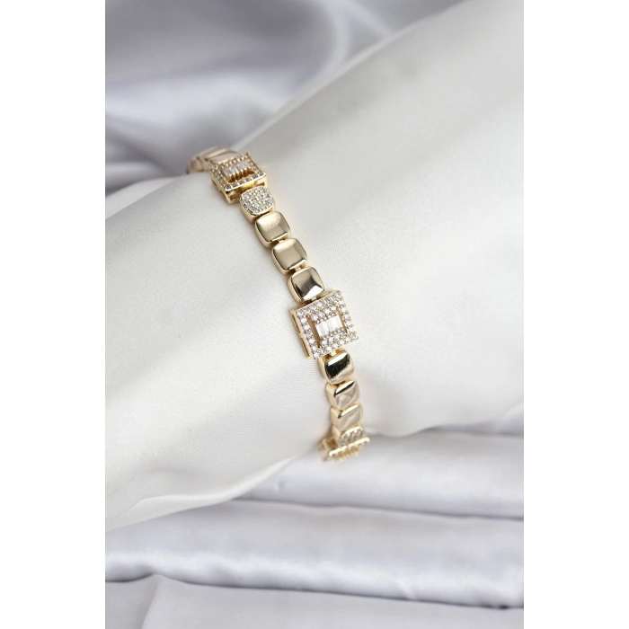 14K Gold Renk Kaplama Zirkon Taşlı CM Kadın Bileklik