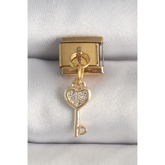 316L Çelik Gold Renk Sallantı Zirkon Taşlı Kalpli Anahtar Model Nomination Charm